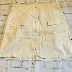 NEW WITH TAG Fransceska’s mini skirt